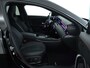 Mercedes-Benz CLA Shooting Brake 180 AMG Nightpakket | Trekhaak | Keyless Go | Sfeerverlichting | Stoelverwarming | Parkeerpakket met Camera | Inclusief 24 maanden Mercedes-Benz Certified garantie voor Europa.