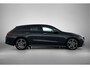 Mercedes-Benz CLA Shooting Brake 180 AMG Nightpakket | Trekhaak | Keyless Go | Sfeerverlichting | Stoelverwarming | Parkeerpakket met Camera | Inclusief 24 maanden Mercedes-Benz Certified garantie voor Europa.