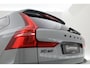 Volvo XC60 2.0 T8 Plug-in hybrid AWD Ultra Dark | Bowers & Wilkins | Massage | Trekhaak | Head-up | 360 camera |