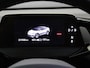 Volkswagen ID.5 Pro 77 kWh | 360 camera | Keyless | Stoelverwarming | Warmtepomp | Parkeerassistent | Dodehoek detectie | Navigatie | Adaptieve cruise control |