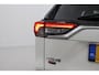 Toyota RAV4 2.5 Hybrid Bi-Tone | Trekhaak | Leder | Apple Carplay / Android Auto | Stoelverwarming | Adaptive Cruise Control | Climate Control | Elektrische achterklep | Parkeersensoren voor/achter