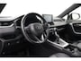 Toyota RAV4 2.5 Hybrid Bi-Tone | Trekhaak | Leder | Apple Carplay / Android Auto | Stoelverwarming | Adaptive Cruise Control | Climate Control | Elektrische achterklep | Parkeersensoren voor/achter