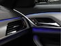 BMW 5-Serie 520i M Sport [SCHUIFKANTELDAK, MEMORY SEATS, HUD, PDC V+A, CRUISE CONTROL, APPLE CARPLAY, STOELVERWARMING, AUTOMATISCHE AIRCO, NAVIGATIE, NIEUWSTAAT]