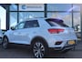 Volkswagen T-Roc Style 1.5TSI 150PK | 19 Inch Suzuka velgen | Elektrisch glazen panorama-dak | Trekhaak