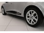 Renault Clio 0.9 TCe Limited | Airco | Parkeersensor | Navigatie | Key-less | Lichtmetaal | DAB+ |