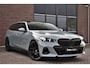 BMW 5-Serie Touring 520i M-Sport Pano Trekh 21inch Brooklyngrau ACC 360 H/K HUD Stoelventilatie