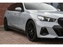 BMW 5-Serie Touring 520i M-Sport Pano Trekh 21inch Brooklyngrau ACC 360 H/K HUD Stoelventilatie