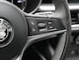 Alfa Romeo Stelvio 2.0 T AWD B-Tech Business Edition Automaat 200pk | Adaptive Cruise | Lederen Sportstoelen Memory & Verwarmd | Camera | Stuurwiel Verwarmd | Navigatie | DAB |