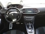 Peugeot 308 ALLURE 1.2 PT-130pk S&S (VOL)AUTOMAAT (EAT8) | Panoramadak | Navi | AppleCarplay & AndroidAuto | Bluetooth | LM-Velgen 16'' | Parkeercamera achter