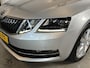 Skoda Octavia Combi Buss. Edition Plus | Navi | LED | Cruise | PDC | Trekh. | Keyless | Canton | DAB | CarPlay | Org. NLD |