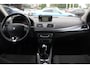 Renault Megane Estate 1.2 TCe Limited / Navigatie / Parkeerhulp achter / 16'' / Bluetooth / Cruise Control / Getint glas