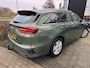 Kia Ceed Sportswagon 1.5 T-GDi DynamicLine , Afneembare trekhaak, Unieke Kleur, Navigatie, Apple Carplay/Android Auto, Enz...