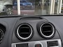 Ford Fiesta 1.4-16V Crossroad | Airco | Boordcomputer | Electrische ramen | Automatische Lichtstand | Trekhaak |