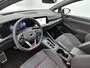 Volkswagen Golf 2.0 TSI GTI Clubsport | 300PK | Panorama Schuif-Kantel/dak | Harman & Kardon Premium Audio | Head-Up Display | Stoel en Stuurverwarming | BlindSpot Sensoren (Dodehoek Detectie) | Black Pack