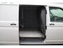 Volkswagen Transporter 2.0 TDI 110PK L2H1 Business / Camera / trekhaak / App connect / Cruise