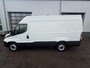 IVECO Daily 35S14V L2H2 Euro 6 Automaat Airco 3500KG Trekhaak