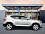 Volvo XC40 T4 GT Momentum | 18" Allseason | Navigatie | Parkeercamera | Stoelverwarming | Keyles | Elektrische achterklep | Parkeersensoren V+A