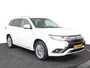 Mitsubishi Outlander 2.4 PHEV Pure+ | Trekhaak | Parkeercamera | Apple Carplay/Android Auto | Stoelverw. |