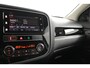 Mitsubishi Outlander 2.4 PHEV Pure+ | Trekhaak | Parkeercamera | Apple Carplay/Android Auto | Stoelverw. |