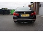 BMW 5-Serie 550XI 449PK HIGH EXECUTIVE ORIGINEEL NEDERLANDS NIEUWPRIJS €140558! CAMERA ELECTR.SCHUIFKANTELDAK B&O ZWARTE HEMEL 19INCH LUXE LEDER STOELKOELING+VERWARMING ADAPTIEVE CRUISE NAVI KEYLESS BI-XENON/LED ENZ...