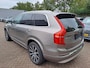 Volvo XC90 2.0 T8 Recharge AWD Inscription | 7-PERSOONS | PANO-SCHUIFDAK | HARMAN KARDON | TREKHAAK | CAMERA | LEER