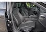 Porsche Panamera Sport Turismo 4 2.9 V6 330pk Sport design Adaptieve sportstoelen Sportuitlaat Luchtvering Stoelkoeling Bose Adaptive cruise 21" LMV