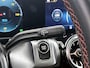 Mercedes-Benz EQB 300 4MATIC AMG 7-Zits. | 67 kWh | SoH 98%| Automaat | Panorama Schuif/ Kanteldak | Parkeercamera | Memory Seats | Stoelverwarming | Parkeersensoren | Navigatie | Digital Cockpit