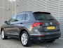 Volkswagen Tiguan 1.4 TSI ACT Comfortline / LED Koplampen / 17" LMV / Trekhaak / Climate controle / Parkeersensoren V+A P4