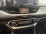 Hyundai i30 Wagon 1.0 T-GDi MHEV Comfort Smart Aut. | Stoel Verwarming | Achteruitrij Camera | Apple carplay | Dab | Navigatie | cruise | Climate control