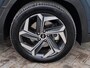 Hyundai Tucson 1.6 T-GDI PHEV Comfort Smart 4WD Trekhaak ( trekgewicht 1.350 KG ) / Stoelverwarming / Elektrische kofferbak /