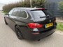 BMW 5-Serie Touring 535i High Executive / AUTOMAAT / PANORAMADAK / NAVI / CRUISE / LEER