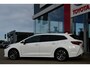 Toyota Corolla Touring Sports Hybrid 140 Dynamic + Automaat 140Pk | Dodehoekdetectie | Elektrische achterklep | Stoelverwarming | Privacy Glass | BTW-Auto |