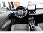 Toyota Corolla Touring Sports Hybrid 140 Dynamic + Automaat 140Pk | Dodehoekdetectie | Elektrische achterklep | Stoelverwarming | Privacy Glass | BTW-Auto |