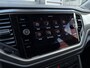 Volkswagen T-Roc 1.0 TSI 110 pk Style | Achteruitrijcamera | Cruise control adaptief | Navigatie |