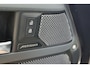 Land Rover Defender 2.0 P400e 110 X-Dynamic 3 Zone Climate, DAB, Surround camera, verwarmde Stoelen, Privacy, Roof Rails, Koelbox,