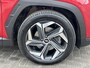 Hyundai Tucson 1.6 T-GDI PHEV Comfort Smart 4WD / Premium Wielen / Apple carplay / Android auto / Stoel en Stuurwielverwarming / Dealer onderhouden / Elektrische Achterklep / Cruise Control Adaptief /