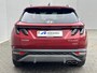 Hyundai Tucson 1.6 T-GDI PHEV Comfort Smart 4WD / Premium Wielen / Apple carplay / Android auto / Stoel en Stuurwielverwarming / Dealer onderhouden / Elektrische Achterklep / Cruise Control Adaptief /