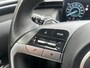 Hyundai Tucson 1.6 T-GDI PHEV Comfort Smart 4WD / Premium Wielen / Apple carplay / Android auto / Stoel en Stuurwielverwarming / Dealer onderhouden / Elektrische Achterklep / Cruise Control Adaptief /