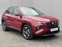 Hyundai Tucson 1.6 T-GDI PHEV Comfort Smart 4WD / Premium Wielen / Apple carplay / Android auto / Stoel en Stuurwielverwarming / Dealer onderhouden / Elektrische Achterklep / Cruise Control Adaptief /