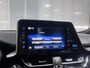 Toyota C-HR 1.8 Hybrid Dynamic | Stoel/stuurwielverwarming | Dode hoek detector | 18'' LM velgen | Dealer onderhouden |