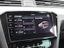 Volkswagen Passat 1.4 TSI 218 pk DSG PHEV GTE Business | Zwenkbare Trekhaak | Navigatie | Camera | App connect | LED | ACC | Digital Cockpit | Climatronic | Stoelverwarming | Bestuurdersstoel met Massage