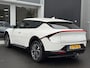 Kia EV6 Plus 77.4 kWh | Trekhaak | V2L | Dodehoek detectie met correctie | Parkeersensoren | Achteruitrij camera | Stoel/Stuurverwarming | Navigatie