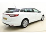 Renault Megane Estate 1.2 TCe 100pk Limited | Navigatie | Climate Control | Cruise Control | Keyless Entry - Start | Lichtmetalen velgen