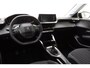 Peugeot 208 1.2 PureTech Active Pack 100 PK | Hangeschakeld | Navigatie | Airco & Cruise Control | Parkeersensoren | Telefoon Voorbereiding | Apple Carplay & Android Auto | 1e eigenaar