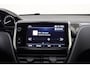 Peugeot 2008 1.2 PureTech Signature 130 PK | Automaat | Airco | Cruise Control | Parkeersensor | Licht Metalen Velgen | Navigatie | Stuurwielbediening | Bluetooth | 1e eigenaar