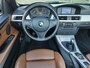 BMW 3-Serie Cabrio 320i High Executive | Navi | Leder | Trekhaak | Climate | Cruise