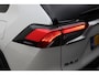 Toyota RAV4 2.5 Hybrid Style Bi-Tone Climate, ACC, Camera, Navigatie, Bluetooth, Verwarmde Voorruit, Trekhaak