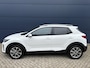 Kia Stonic 1.0 T-GDi MHEV 100pk DCT7 DynamicPlusLine Automaat | Navigatie | Parkeercamera | Stoel- en stuurverwarming | Parkeersensoren | LED |