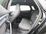 Audi A3 Sportback 30 TFSI Advanced edition l Cruise Control l MMI navigatie plus MMI touch l Apple Carplay / Android Auto l Autom. airconditioning 2 zones l Elektrische kindersloten l Dimbare binnenspiegel l Parkeerhulp achter l Ledkoplampen l Licht- en regensensor l Audi virtual cockpit