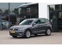 Volkswagen Tiguan 1.4 TSI Comfortline 125PK / 92kW, Navigatie, trekhaak, 3-zone climatronic, parkeersensoren voor en achter (PDC), cruise control, lichtmetalen velgen, Lane Assist, LED koplampen, draadloze telefoonlader, multifunctioneel lederen stuurwiel, Bluetooth telefoonvoorbereiding, 17" 'Tulsa' LMV etc.